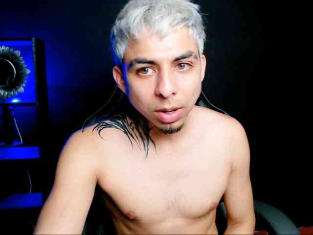 alpha-Latino