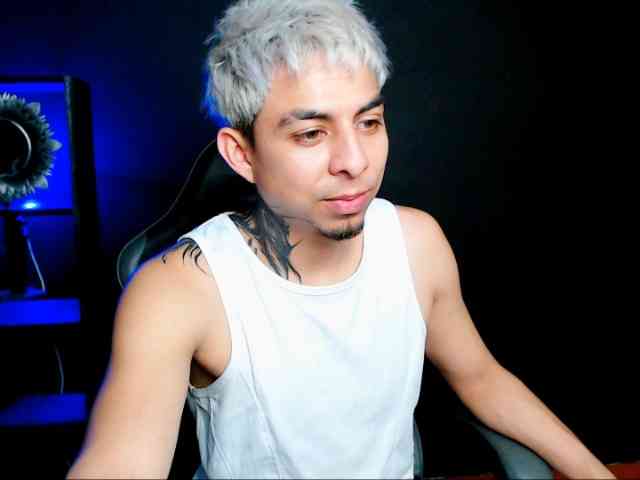 alpha-Latino