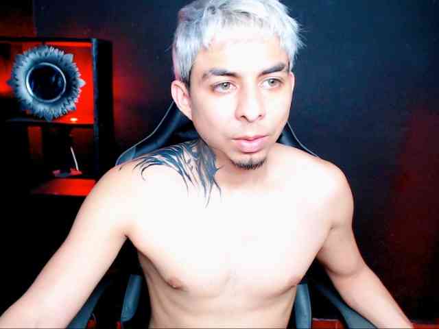 alpha-Latino