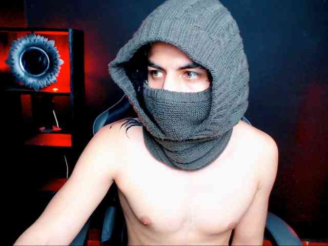 alpha-Latino