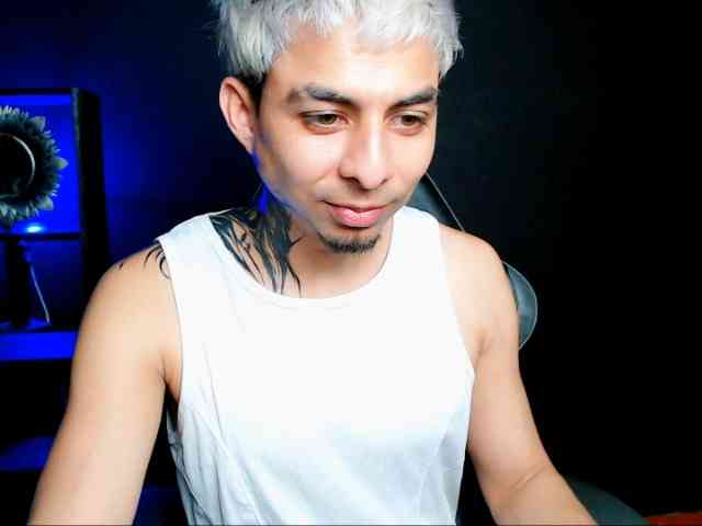 alpha-Latino