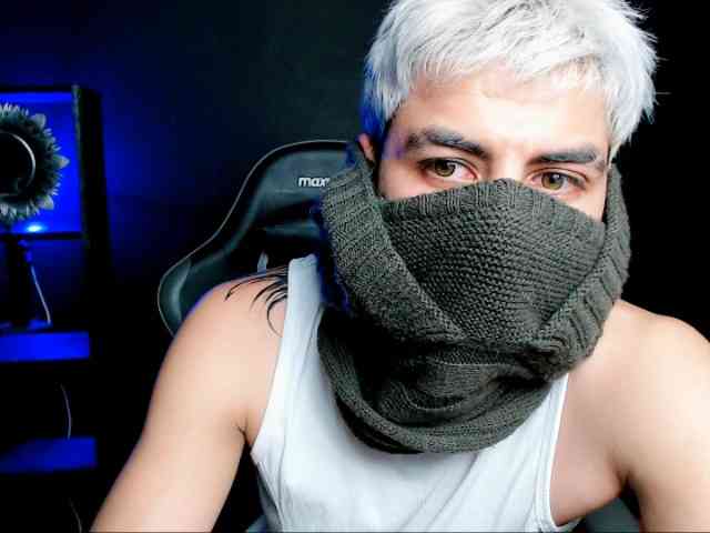 alpha-Latino