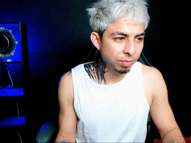 alpha-Latino