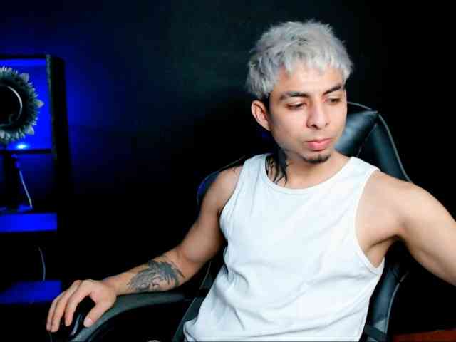 alpha-Latino