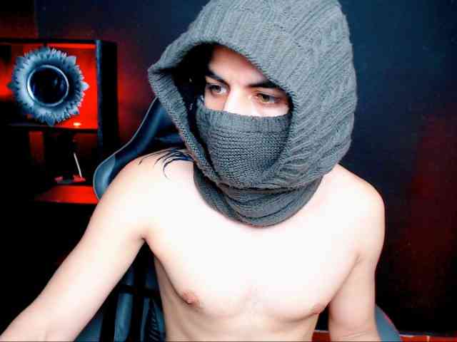 alpha-Latino