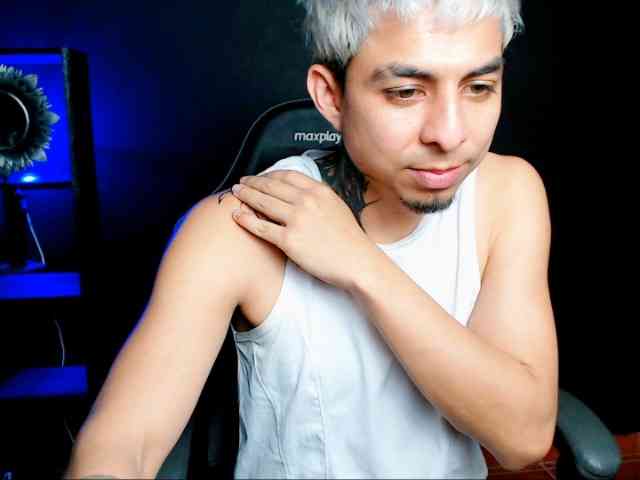 alpha-Latino
