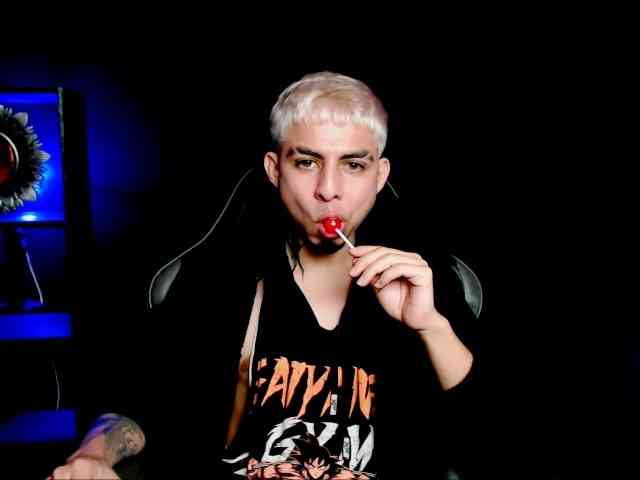 alpha-Latino