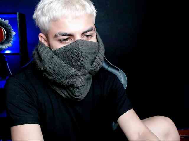 alpha-Latino