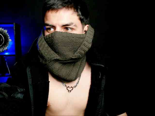 alpha-Latino