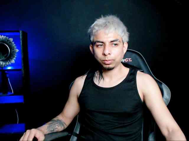 alpha-Latino