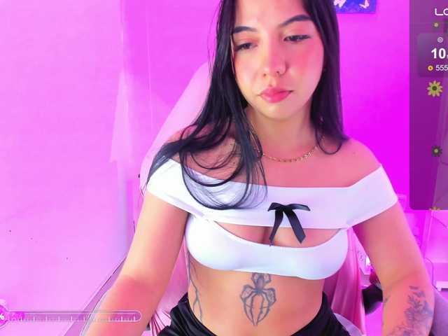 emysweett live cam on BongaCams