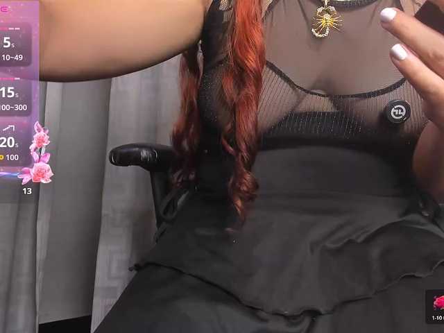 carolinasweet37 live cam on BongaCams