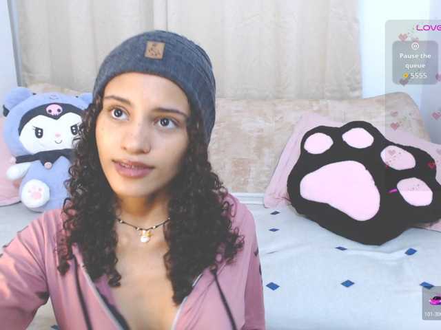 CoreyLux live cam on BongaCams