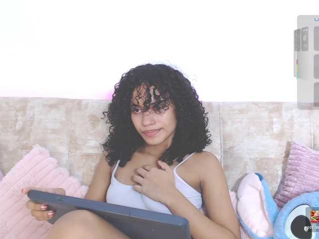 CoreyLux live cam on BongaCams