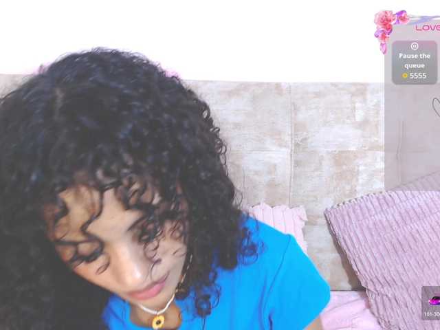 CoreyLux live cam on BongaCams