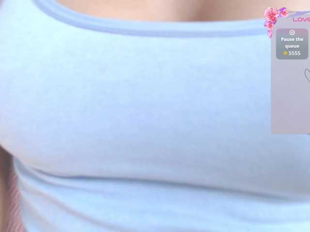 CoreyLux live cam on BongaCams