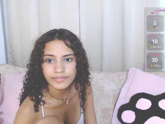 CoreyLux webcam bongacams model stream image