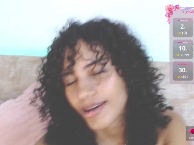 CoreyLux live cam on BongaCams