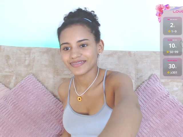 CoreyLux live cam on BongaCams