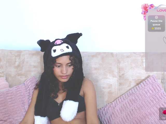 CoreyLux live cam on BongaCams