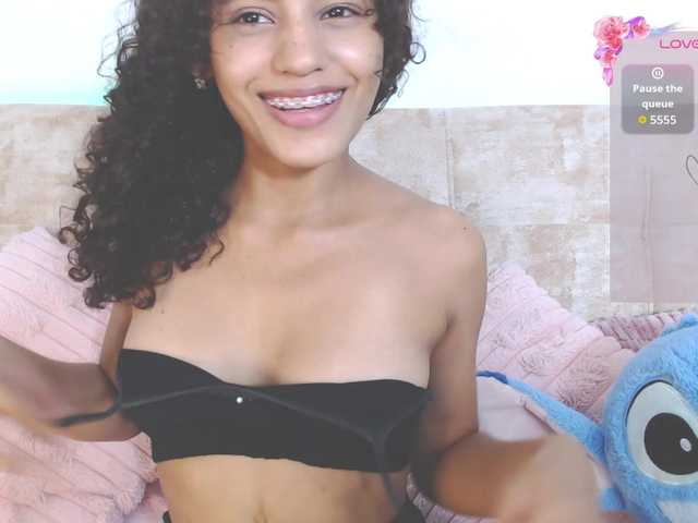 CoreyLux live cam on BongaCams