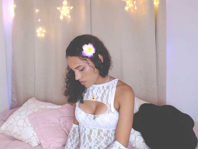 CoreyLux live cam on BongaCams