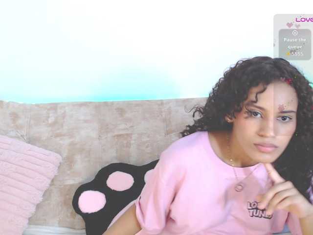 CoreyLux live cam on BongaCams