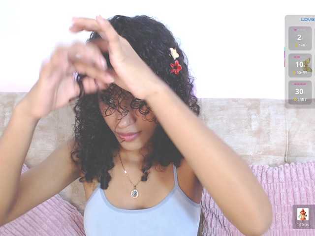 CoreyLux live cam on BongaCams