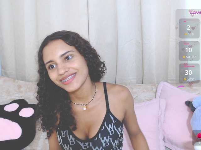 CoreyLux live cam on BongaCams