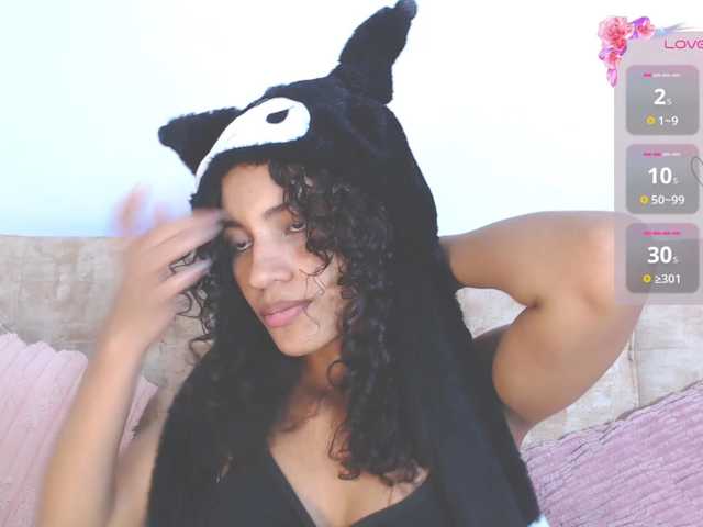 CoreyLux live cam on BongaCams