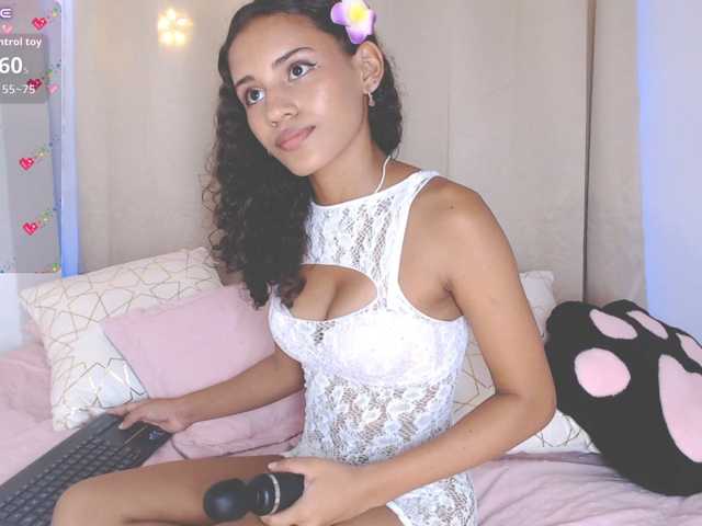 CoreyLux live cam on BongaCams