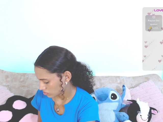 CoreyLux live cam on BongaCams
