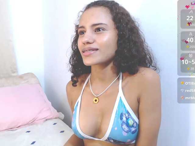 CoreyLux live cam on BongaCams