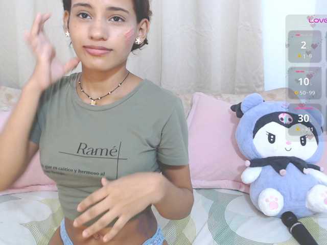 CoreyLux live cam on BongaCams