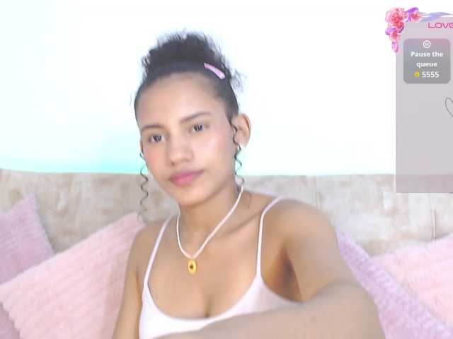 CoreyLux live cam on BongaCams