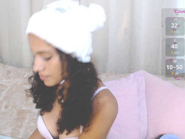 CoreyLux live cam on BongaCams