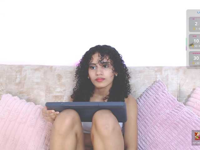 CoreyLux live cam on BongaCams
