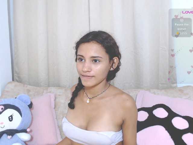CoreyLux live cam on BongaCams