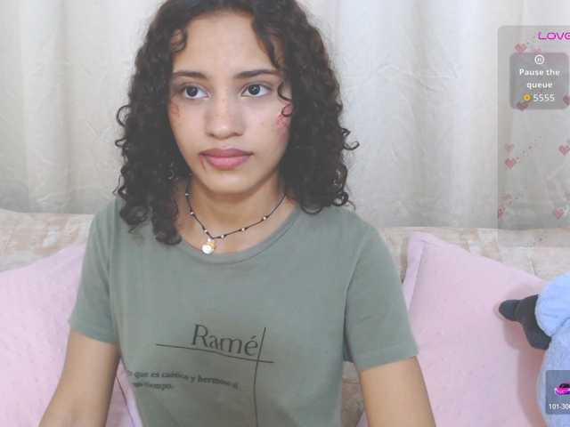 CoreyLux live cam on BongaCams