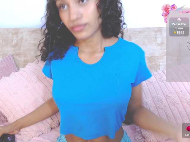 CoreyLux live cam on BongaCams