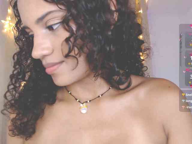 CoreyLux Live Webcam on BongaCams