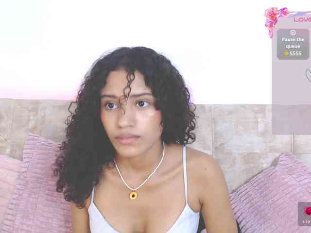 CoreyLux Live Webcam on BongaCams