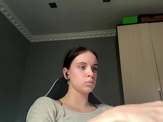 tootightwiththong