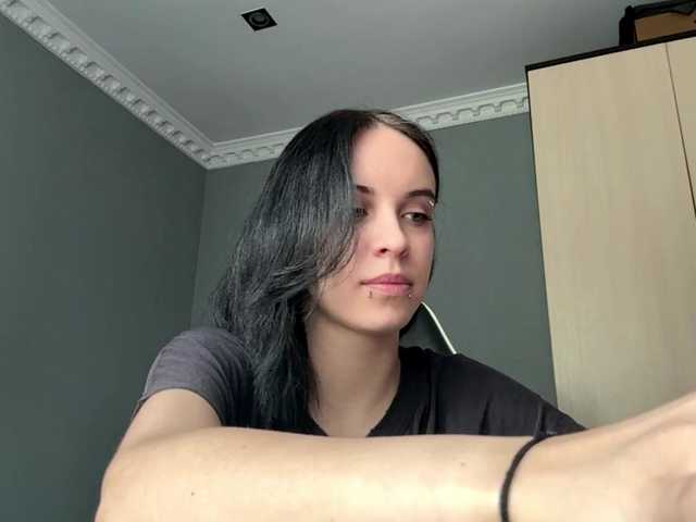 tootightwiththong live cam on BongaCams