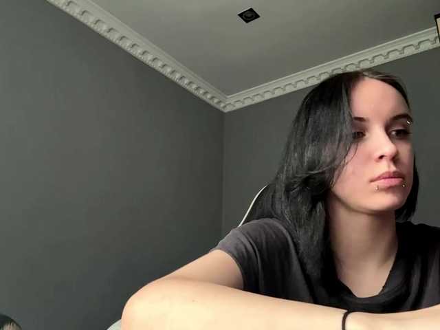 tootightwiththong live cam on BongaCams