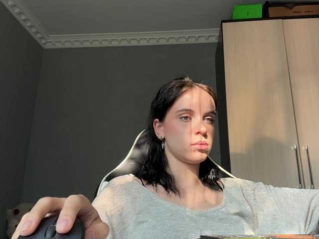 tootightwiththong live webcam show