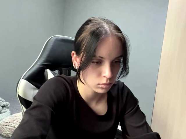 tootightwiththong live cam on BongaCams
