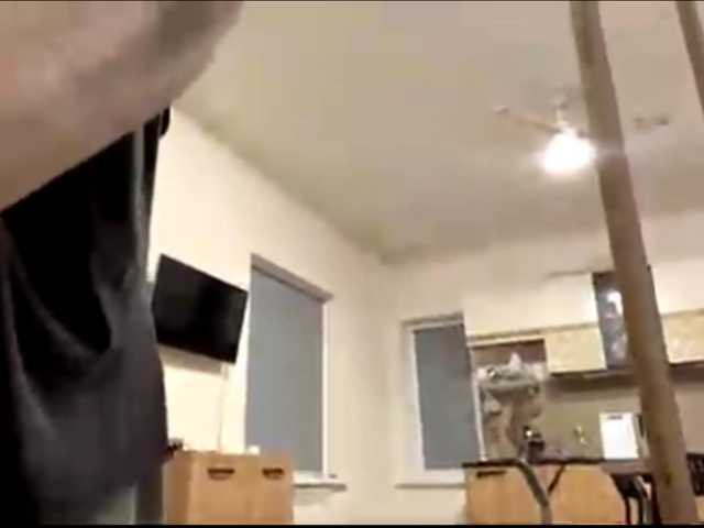 tootightwiththong live cam on BongaCams
