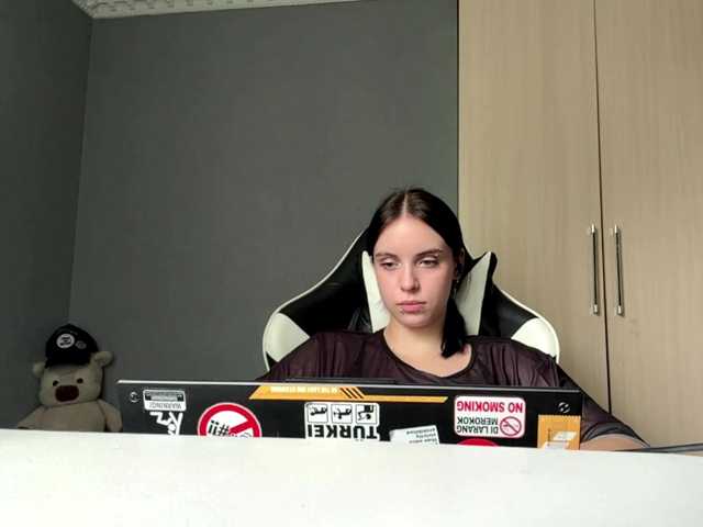 tootightwiththong live cam on BongaCams