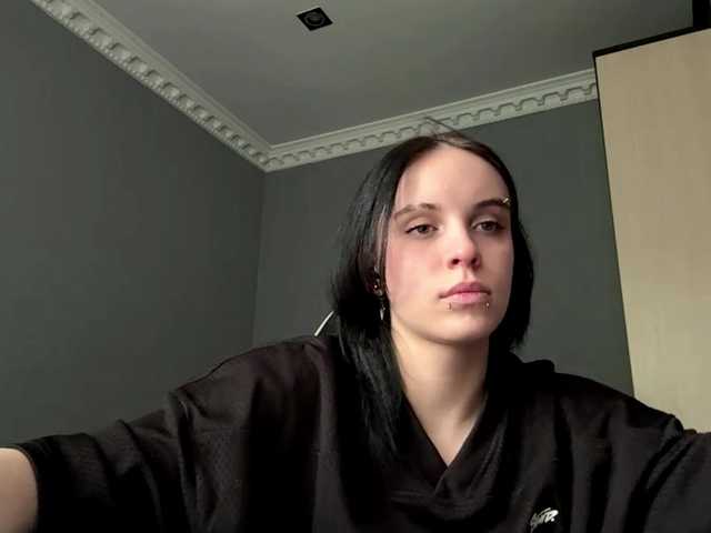 tootightwiththong live cam on BongaCams